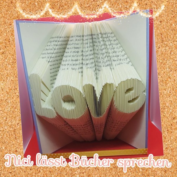 Gefaltetes Buch - Love